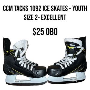 CCM TACKS 1092 ICE SKATES - YOUTH Size 2